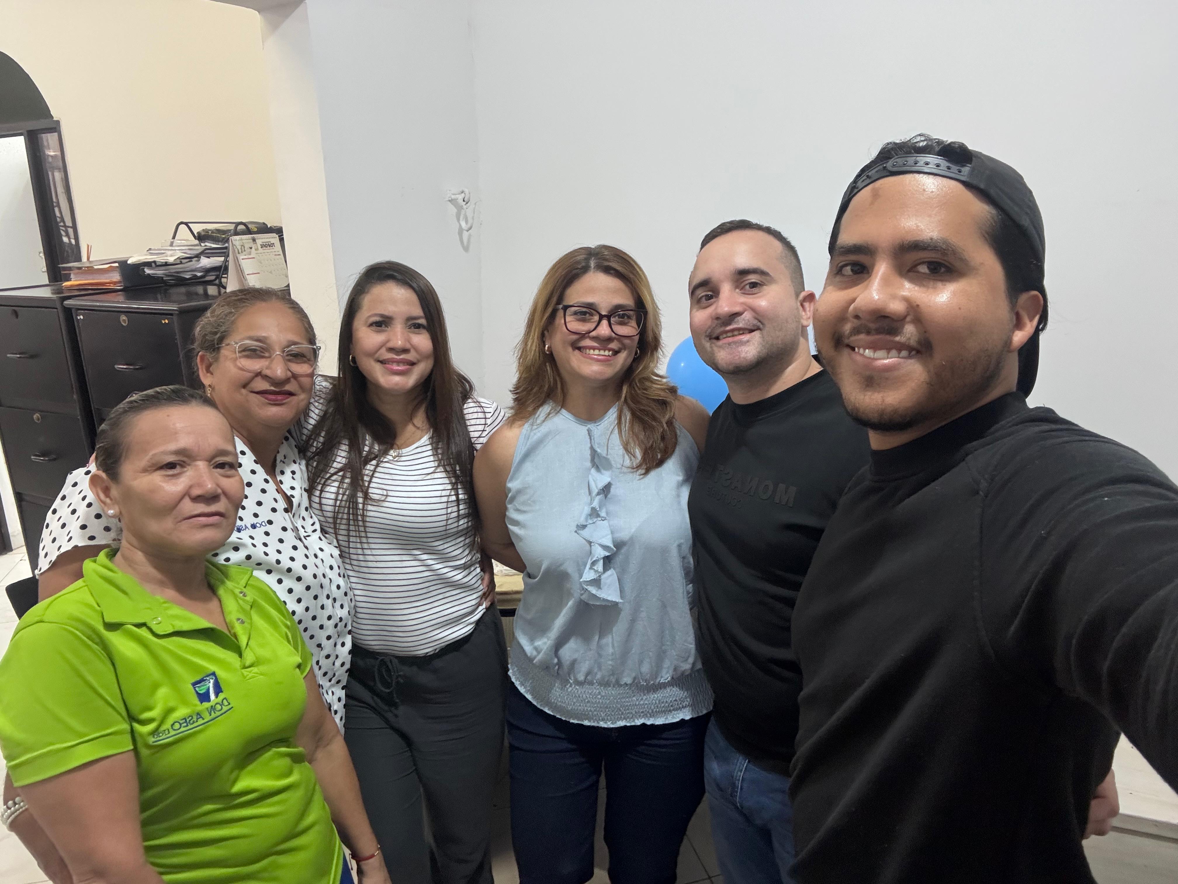Equipo administrativo de Don Aseo Ltda. — sede Montería
