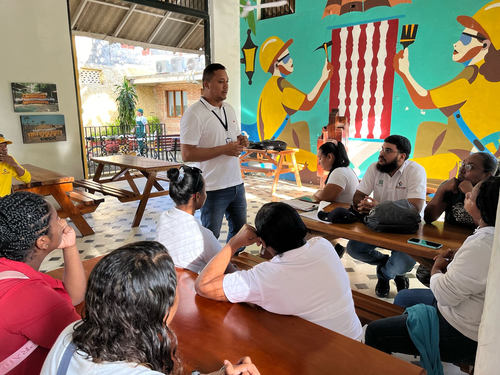 Capacitación del equipo Don Aseo Ltda. en Cartagena