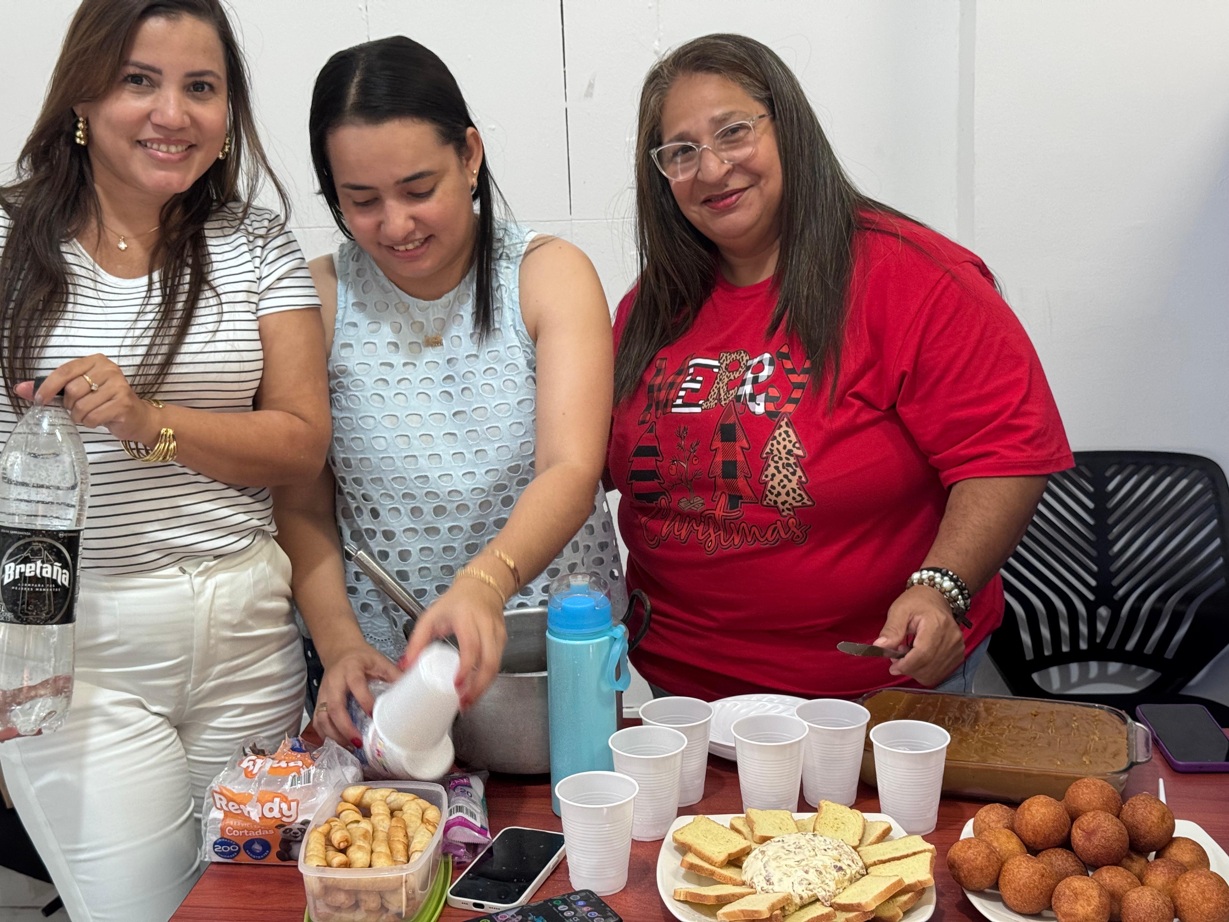 Equipo de apoyo administrativo de Don Aseo Ltda.